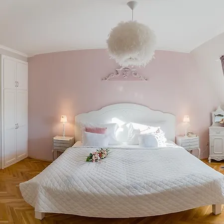 بيت ضيافة Aurora Vendeghaz