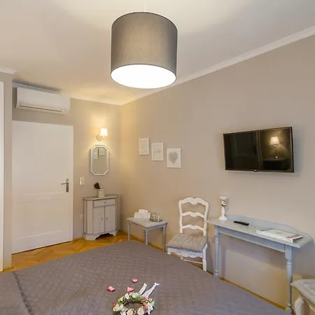 بيت ضيافة Aurora Vendeghaz Hévíz