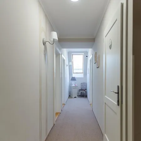 Aurora Vendeghaz بيت ضيافة 4*