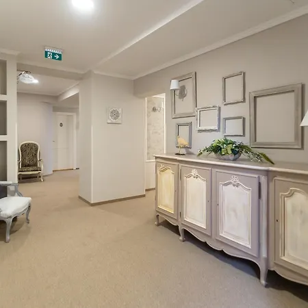 بيت ضيافة Aurora Vendeghaz 4*