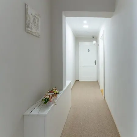 Aurora Vendeghaz بيت ضيافة 4*