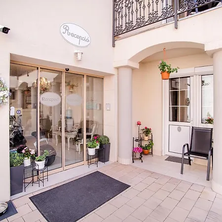 بيت ضيافة Aurora Vendeghaz