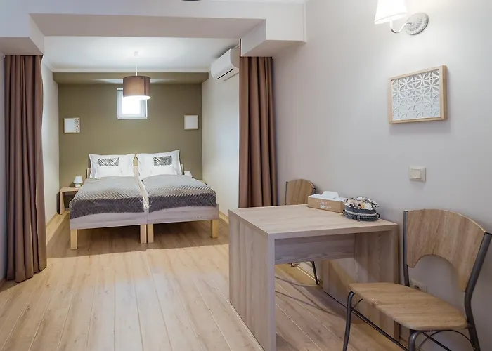 Гостевой дом Aurora Vendeghaz 4*