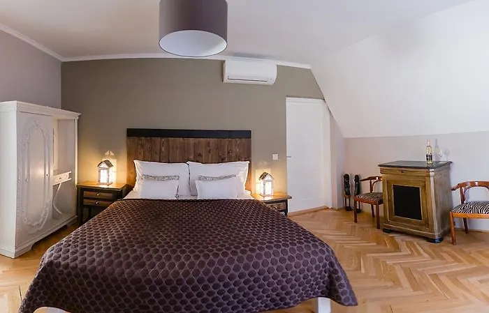 Гостевой дом Aurora Vendeghaz 4*